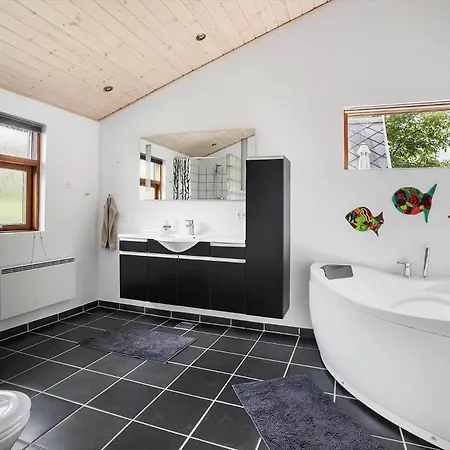 Holiday home 40386-juelsminde-kirkholm-strandby-11